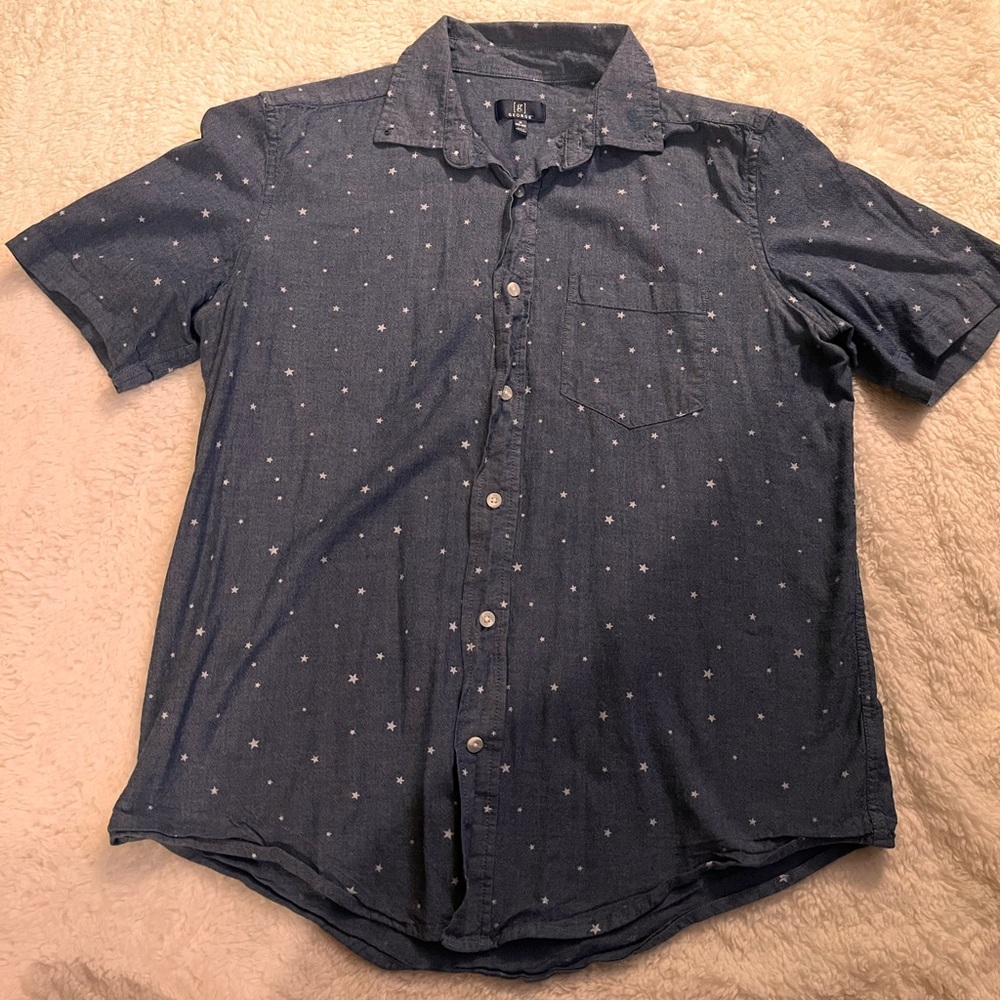 George casual button up
Star details
Size M
Lightly loved
No damage